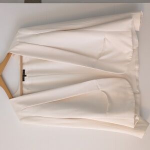 Theory fully lined open front triacetate silky off white special event blazer